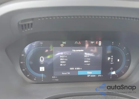 2025 Volvo Xc60 Plus from USA, damaged, VIN YV4M12RC8S1184069